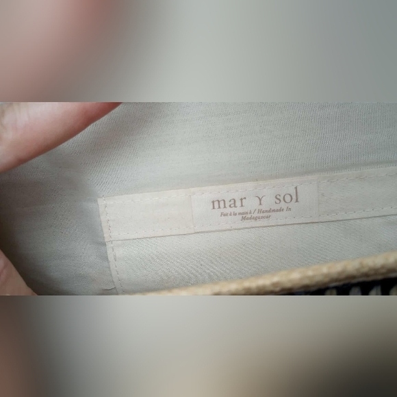 Mar Y Sol Clutch Purse with Fringe - Picture 3 of 5